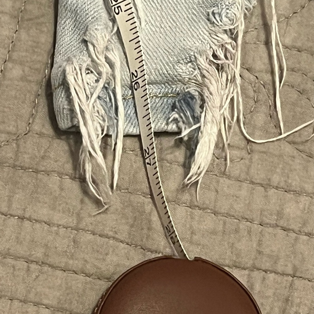 Zara distressed jeans. - Picture 12 of 13